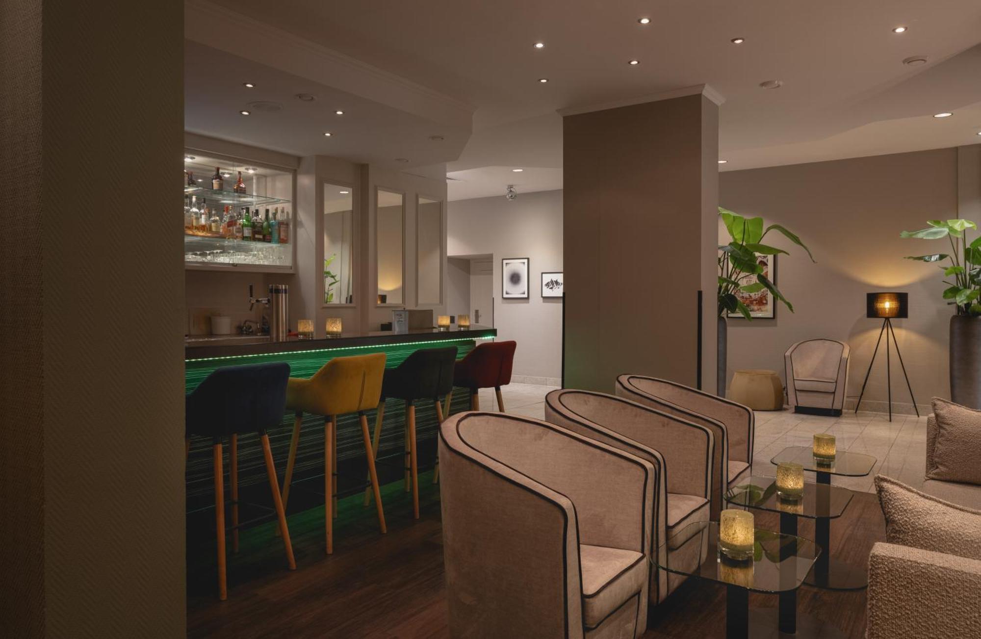 Leonardo Hotel Heidelberg City Center Bagian luar foto