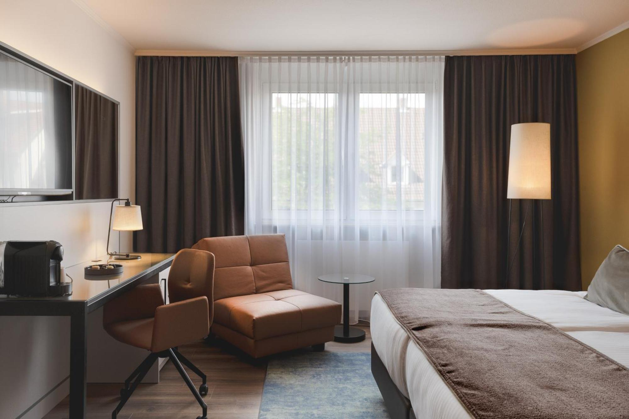 Leonardo Hotel Heidelberg City Center Bagian luar foto